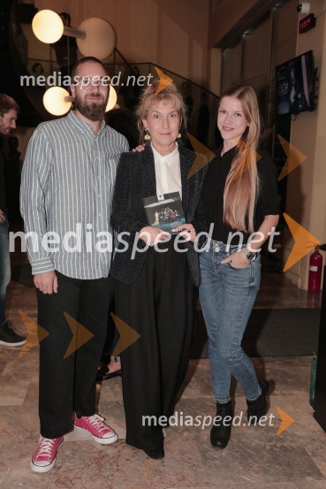  ... ;  Barbara Hieng Samobor, direktorica in umetniška vodja MGL;  Ana  SamoborIdiot, premiera drame in podelitev Delovih nagrad