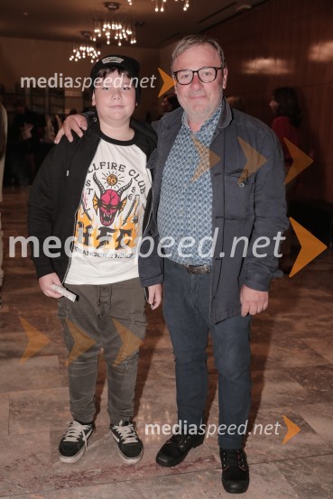  Oskar Emeršič;  Bojan Emeršič, igralecIdiot, premiera drame in podelitev Delovih nagrad