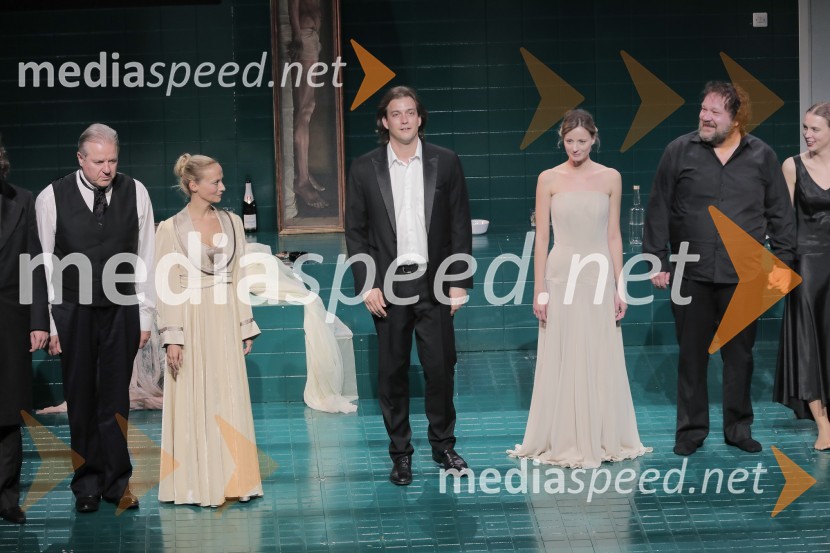  Jožef Ropoša, igralec;  Viktorija Bencik Emeršič, igralka;  Filip Samobor, igralec;  Ajda Smrekar, igralka;  Primož Pirnat, igralec;  Klara Kuk, igralka, manekenkaIdiot, premiera drame in podelitev Delovih nagrad