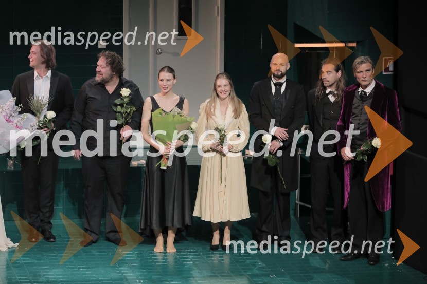  Filip Samobor, igralec;  Primož Pirnat, igralec;  Klara Kuk, igralka, manekenka;  Lena Hribar  Škrlec, igralka;  Jaka Lah, igralec;  Matic Maco Lukšič, igralecIdiot, premiera drame in podelitev Delovih nagrad