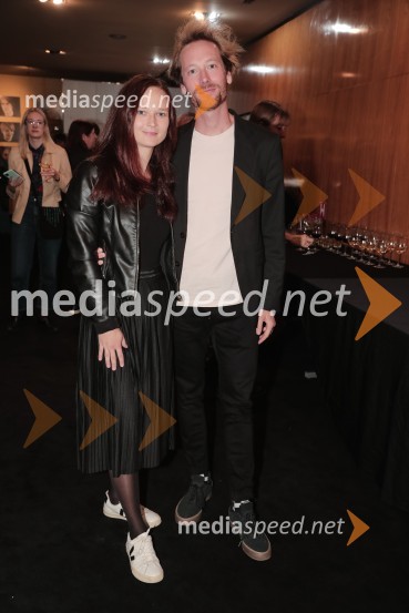  Katarina Koprivnikar, marketing MGL; dr. Ignac Fock, Filozofska fakulteta, Univerza v LjubljaniIdiot, premiera drame in podelitev Delovih nagrad