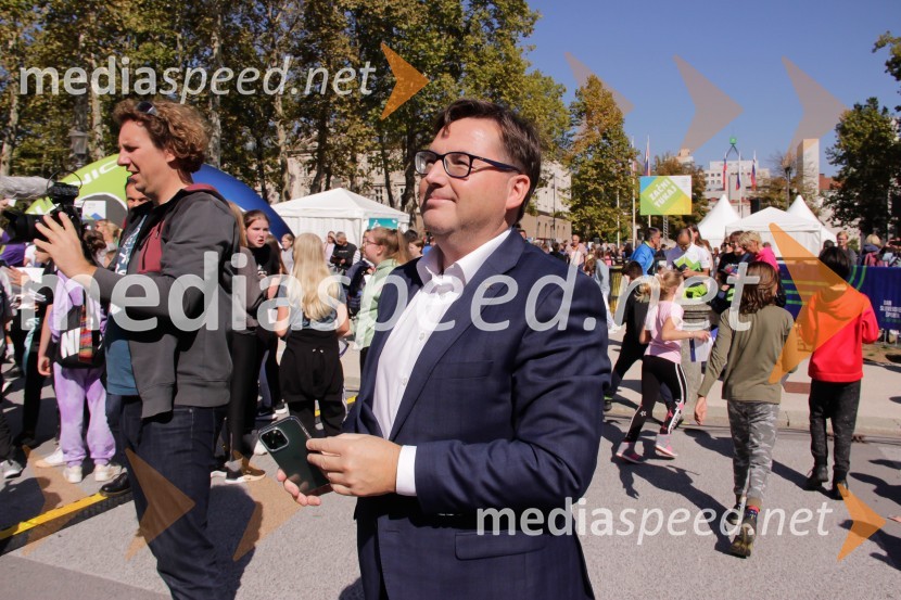  Roman Dobnikar, predsednik Atletske zveze SlovenijeDan slovenskega športa na Kongresnem trgu v Ljubljani 2022