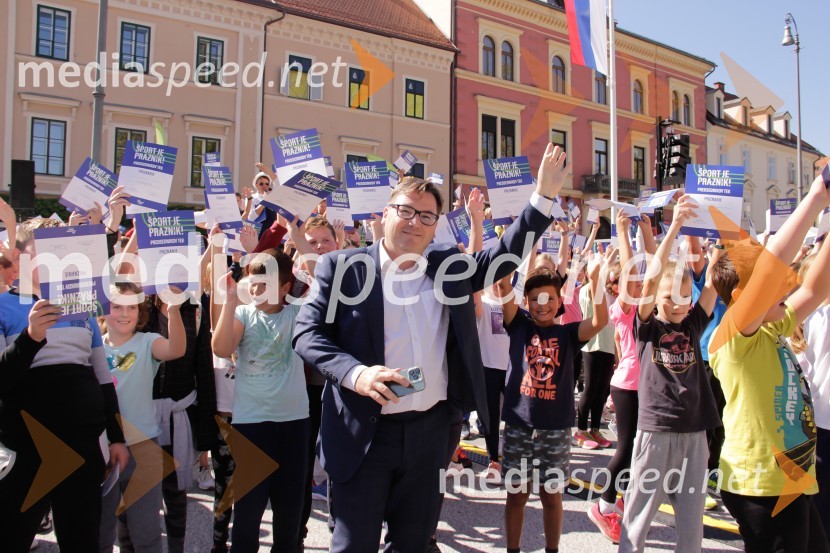  Roman Dobnikar, predsednik Atletske zveze SlovenijeDan slovenskega športa na Kongresnem trgu v Ljubljani 2022