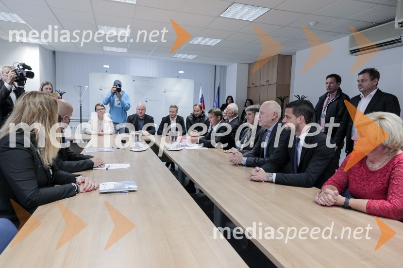 Milan Brglez, vložitev predsedniške kandidature