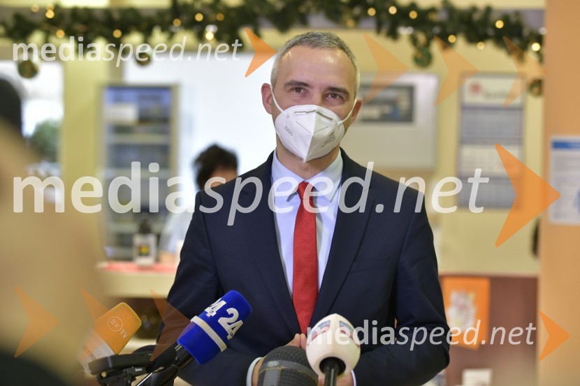  Janez Cigler Kralj, nekdanji minister za delo, družino, socialne zadeve in enake možnosti, kandidat na predsedniških volitvah 2022Predsedniški kandidati 2022