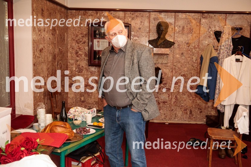 Zaprta študija. »New Constructive Ethics«, premiera v Prešernovem gledališču Kranj