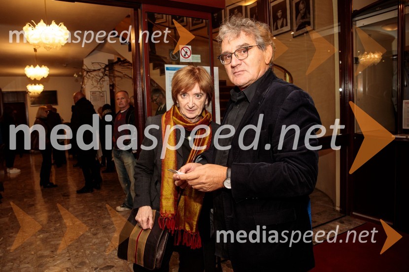  Maja Cerar, lektorica;  ... Zaprta študija. »New Constructive Ethics«, premiera v Prešernovem gledališču Kranj