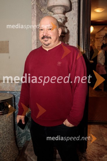 Zaprta študija. »New Constructive Ethics«, premiera v Prešernovem gledališču Kranj