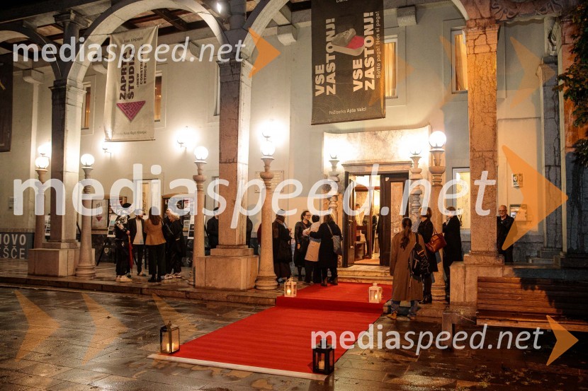 Zaprta študija. »New Constructive Ethics«, premiera v Prešernovem gledališču Kranj