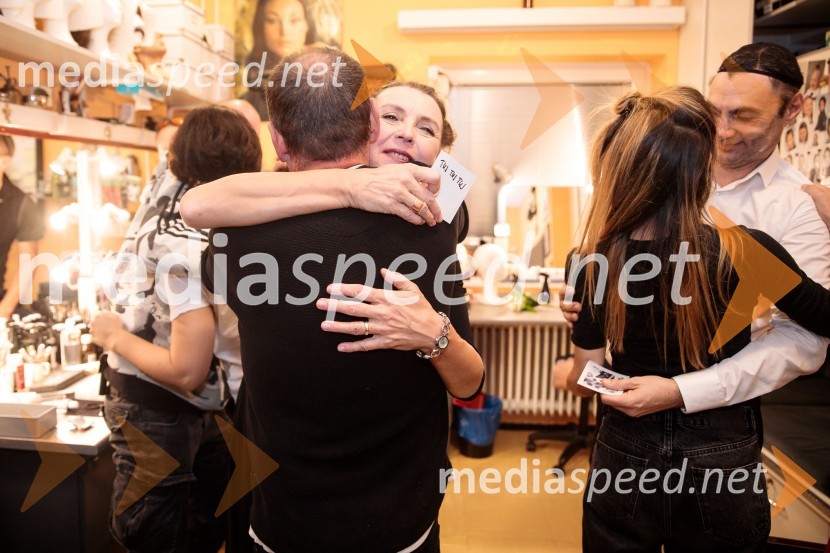  Ciril Roblek, inspicient PGK;  Darja Reichman, igralkaZaprta študija. »New Constructive Ethics«, premiera v Prešernovem gledališču Kranj