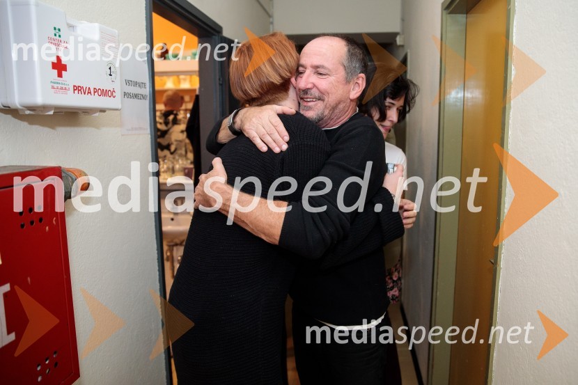  ... ;  Ciril Roblek, inspicient PGKZaprta študija. »New Constructive Ethics«, premiera v Prešernovem gledališču Kranj