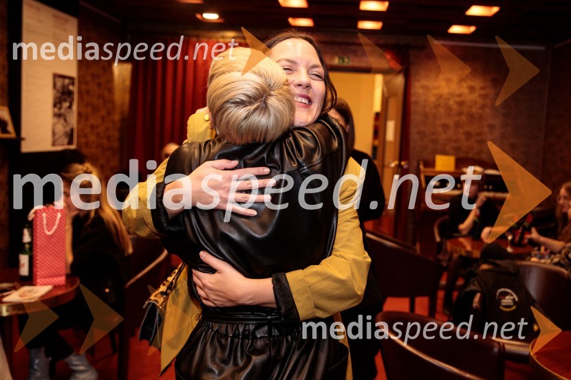  ... ;  Doroteja Nadrah, igralkaZaprta študija. »New Constructive Ethics«, premiera v Prešernovem gledališču Kranj