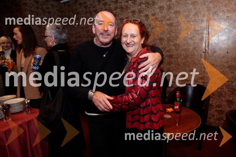  Ciril Roblek, inspicient PGK;  Marinka Poštrak, dramaturginja, Prešernovo gledališče KranjZaprta študija. »New Constructive Ethics«, premiera v Prešernovem gledališču Kranj