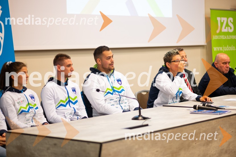  Maruša Štangar, judoistka;  David Štarkelj, judoist;  Vito Dragič, judoist;  Volha Shtyrba, Judo klub Olimpija;  Lovrencij Galuf, predsednik, Judo zveza Slovenije;  Marjan Fabjan, športni trenerNovinarska konferenca Judo zveze Slovenije