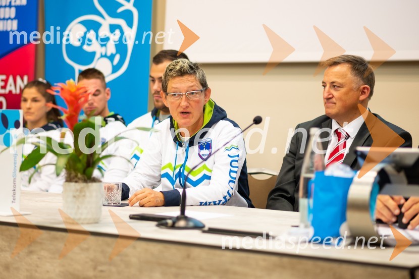  Volha Shtyrba, Judo klub Olimpija;  Lovrencij Galuf, predsednik, Judo zveza SlovenijeNovinarska konferenca Judo zveze Slovenije