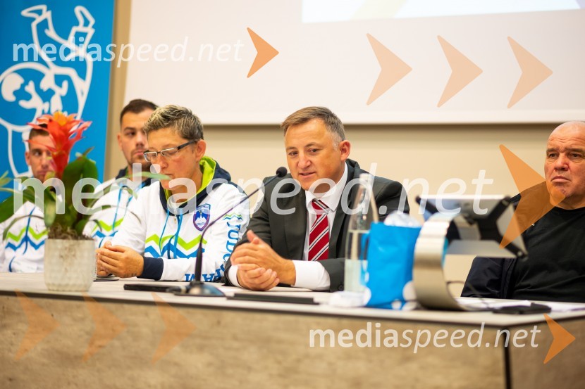  Volha Shtyrba, Judo klub Olimpija;  Lovrencij Galuf, predsednik, Judo zveza Slovenije;  Marjan Fabjan, športni trenerNovinarska konferenca Judo zveze Slovenije