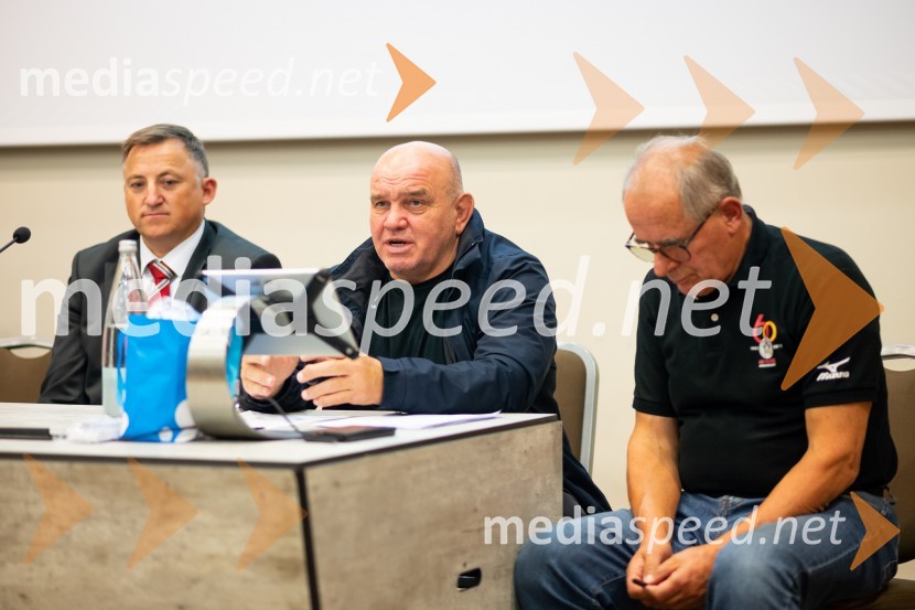  Lovrencij Galuf, predsednik, Judo zveza Slovenije;  Marjan Fabjan, športni trener; dr.med Franjo Murko, mestni svetnik Novinarska konferenca Judo zveze Slovenije