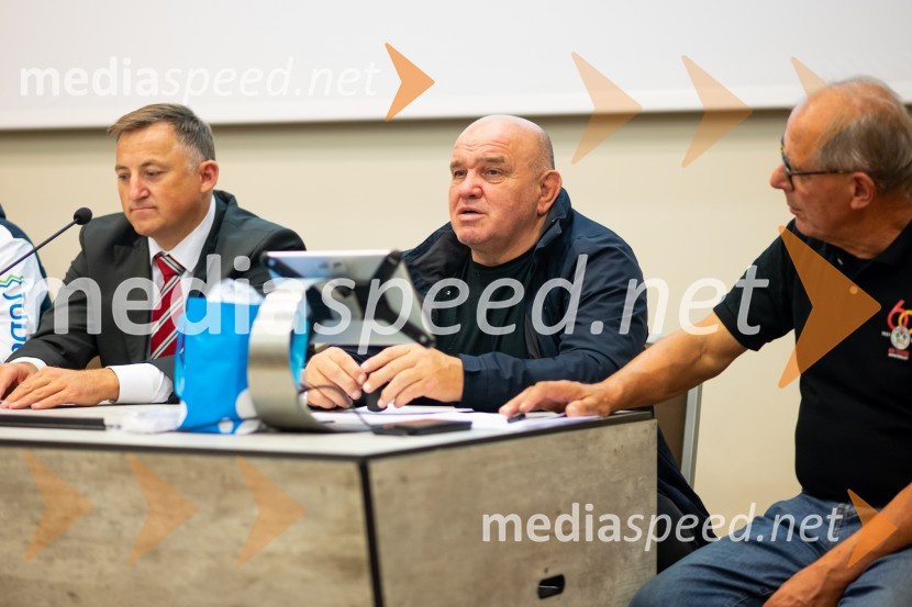  Lovrencij Galuf, predsednik, Judo zveza Slovenije;  Marjan Fabjan, športni trener; dr.med Franjo Murko, mestni svetnik Novinarska konferenca Judo zveze Slovenije