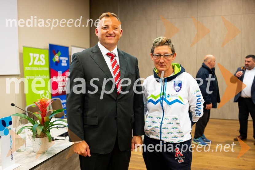 Lovrencij Galuf, predsednik, Judo zveza Slovenije;  Volha Shtyrba, Judo klub OlimpijaNovinarska konferenca Judo zveze Slovenije