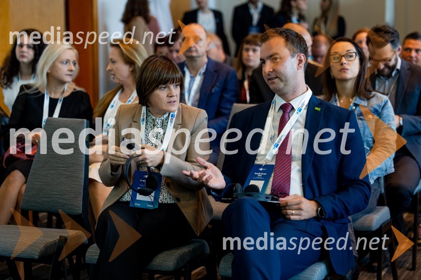  ... ;  Rok Capl, v.d. direktorja SPIRITNemški forum 2022 Poslovna konferenca Slovensko-nemške gospodarske zbornice