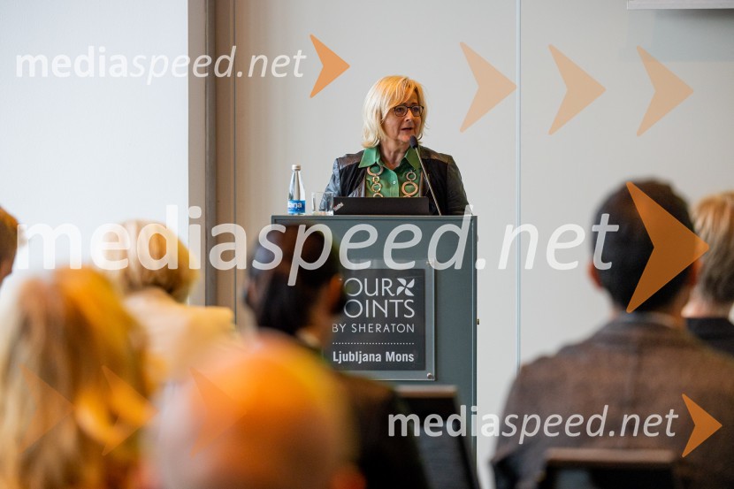  Dagmar von Bohnstein , predsednica upravnega odbora Slovensko-nemške gospodarske zbornice Nemški forum 2022 Poslovna konferenca Slovensko-nemške gospodarske zbornice