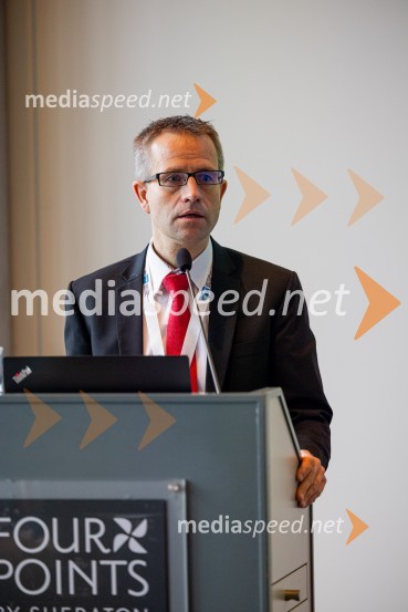  Marko Ackermann, vodja ekipe International IHK Kassel-Marburg, Nemčija  Nemški forum 2022 Poslovna konferenca Slovensko-nemške gospodarske zbornice