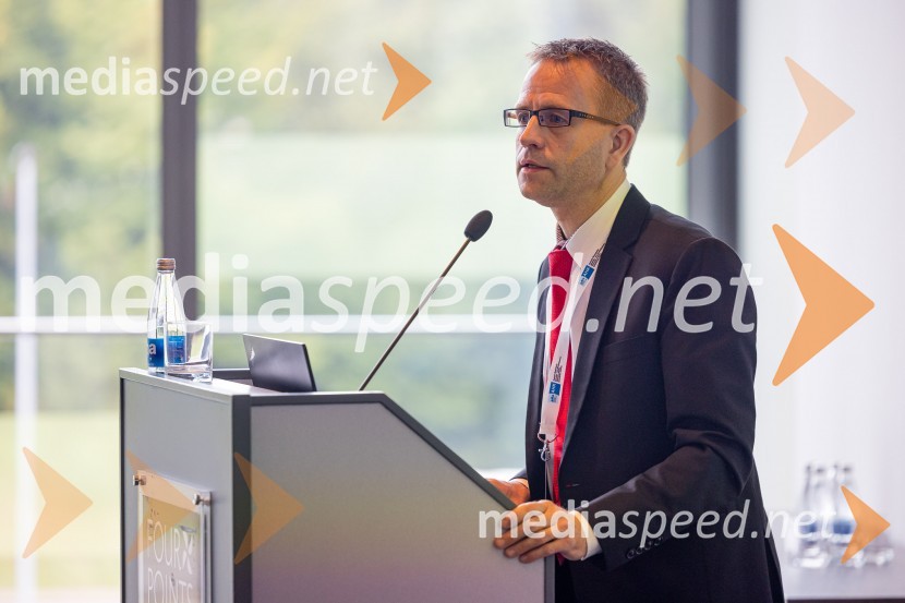  Marko Ackermann, vodja ekipe International IHK Kassel-Marburg, Nemčija  Nemški forum 2022 Poslovna konferenca Slovensko-nemške gospodarske zbornice