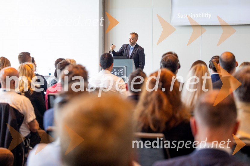  Olaf Holzgrefe, vodja za mednarodne zadeve, Nemško združenje za materialno gospodarstvo, nabavo in logistiko (BME)   Nemški forum 2022 Poslovna konferenca Slovensko-nemške gospodarske zbornice