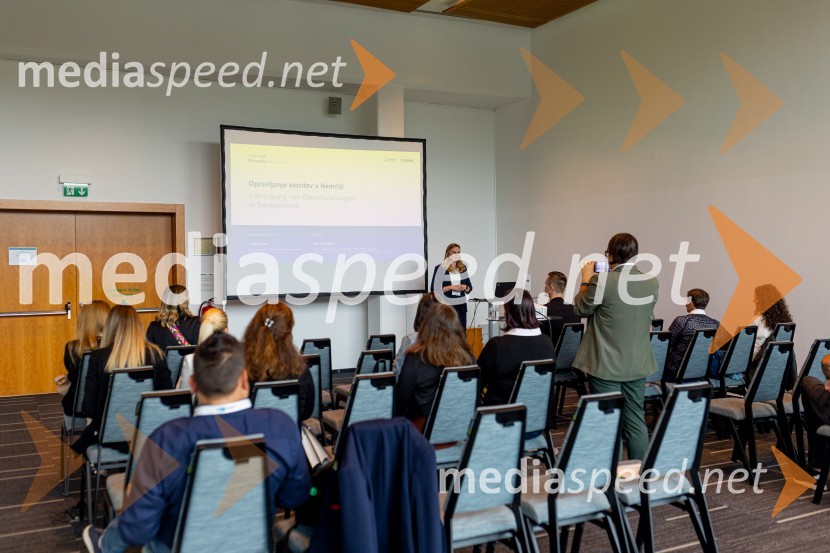  Lydia Albert, davčna svetovalka, WW+KN Consulting TeamNemški forum 2022 Poslovna konferenca Slovensko-nemške gospodarske zbornice