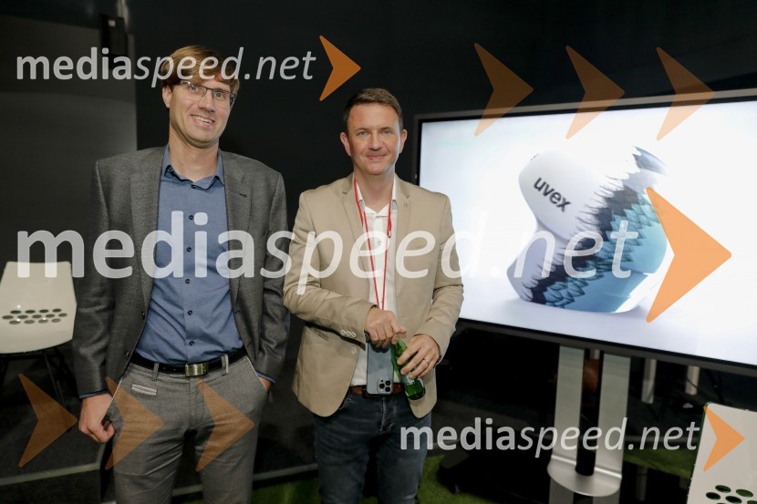  ... ;  Tomi Trbovc, PR, Smučarska zveza SlovenijeSmučarski skakalci in skakalke v prihajajočo sezono z novimi čeladami