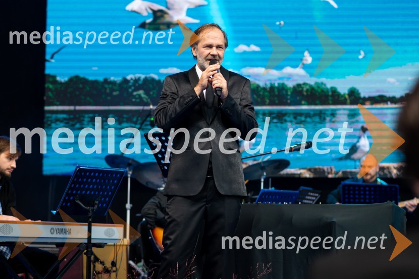  Jure Ivanušič, dramski igralec in glasbenikSlavnostni dogodek ob 70. obletnici družbe Dravske elektrarne Maribor