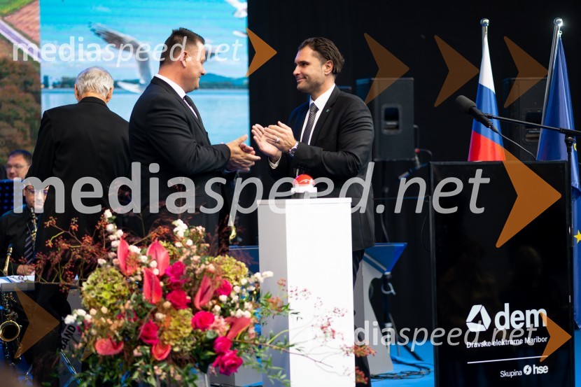 dr. Aleksander Brunčko, generalni direktor, DEM; mag. Damjan Seme, direktor, Dravske elektrarne MariborSlavnostni dogodek ob 70. obletnici družbe Dravske elektrarne Maribor