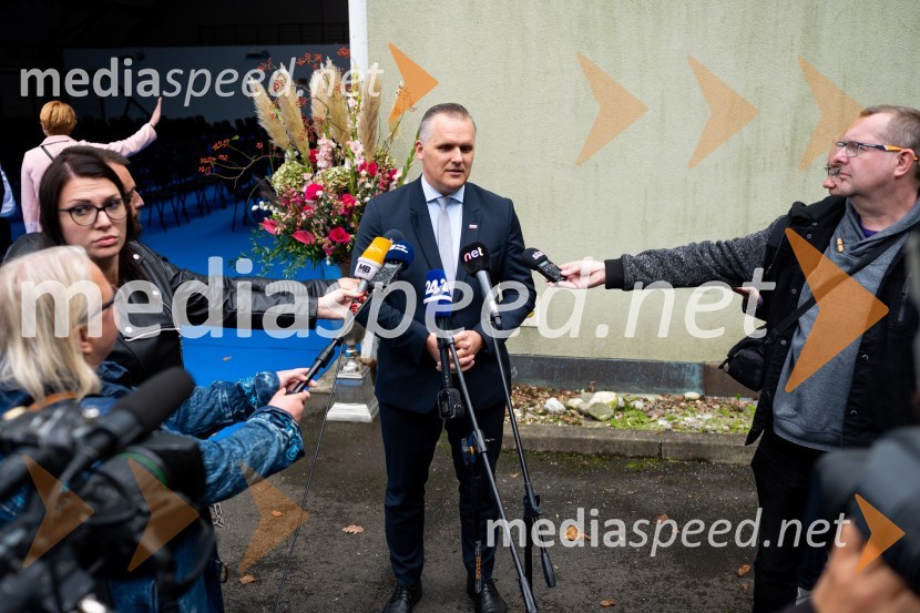 mag. Bojan Kumer, minister za infrastrukturoSlavnostni dogodek ob 70. obletnici družbe Dravske elektrarne Maribor