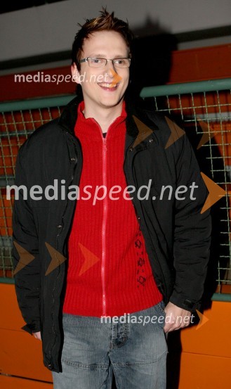 Peter Januš, pevecRazglasitev Slovenca leta 2005 Nedeljskega dnevnika