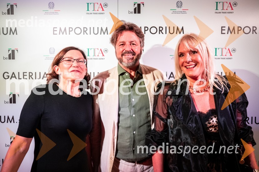  Jožica Brcar, komercialna direktorica Magistrat International;  ... ;  ... Jesenska modna revija Emporium