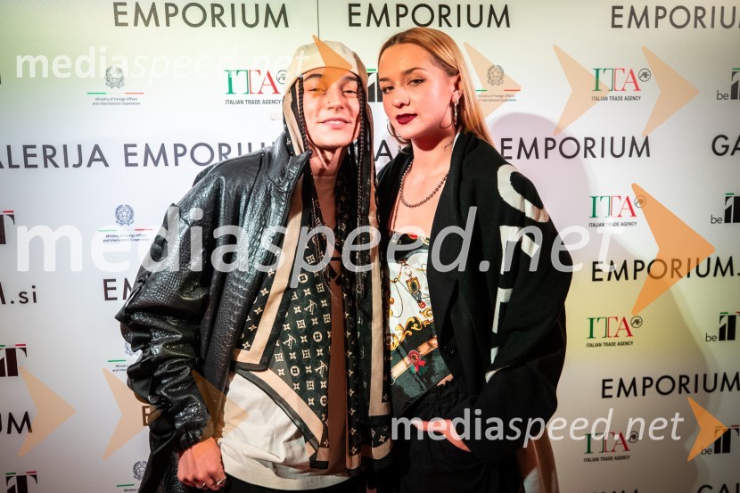  Mia Puhar Rodin - Masayah, pevka;  Tia KrasovecJesenska modna revija Emporium