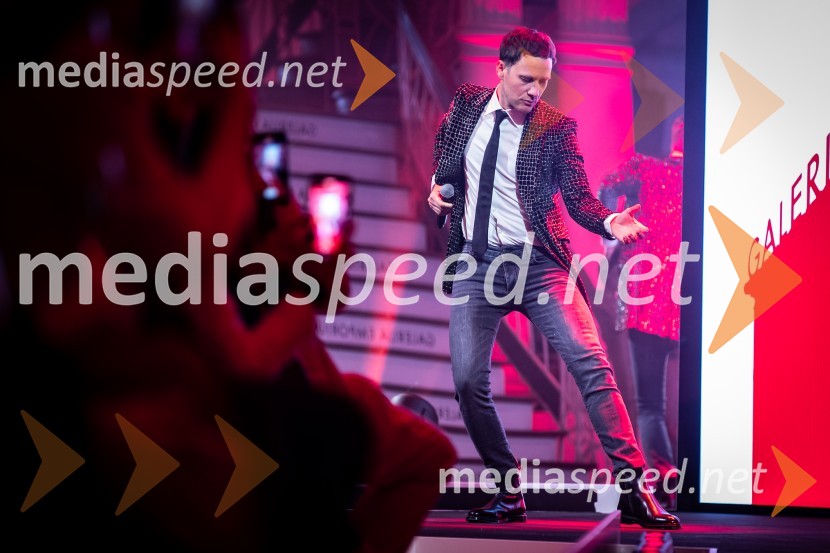  Klemen Slakonja, igralec, komik in TV voditeljJesenska modna revija Emporium