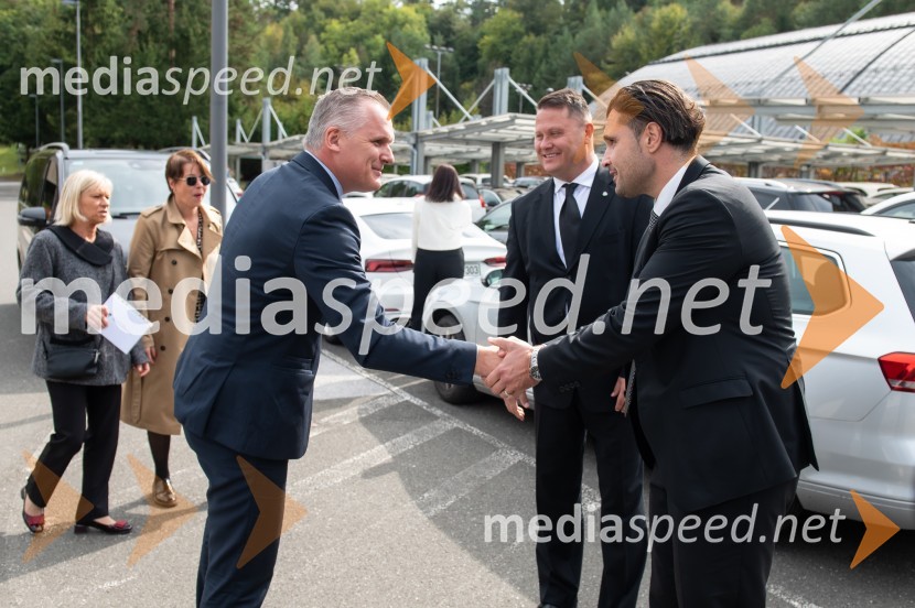 mag. Bojan Kumer, minister za infrastrukturo; dr. Aleksander Brunčko, generalni direktor, DEM; mag. Damjan Seme, direktor, Dravske elektrarne MariborSlavnostni dogodek ob 70. obletnici družbe Dravske elektrarne Maribor