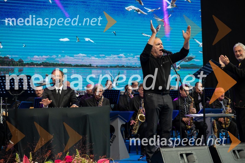  Jure Ivanušič, dramski igralec in glasbenik;  Zoran Predin, glasbenik;  ... Slavnostni dogodek ob 70. obletnici družbe Dravske elektrarne Maribor