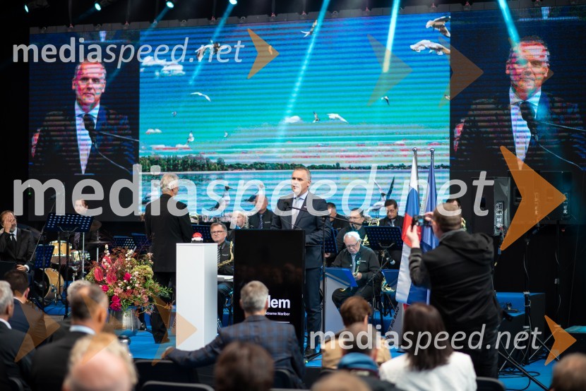 mag. Bojan Kumer, minister za infrastrukturoSlavnostni dogodek ob 70. obletnici družbe Dravske elektrarne Maribor