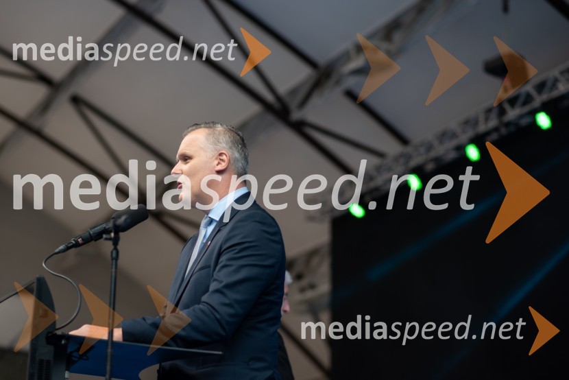 mag. Bojan Kumer, minister za infrastrukturoSlavnostni dogodek ob 70. obletnici družbe Dravske elektrarne Maribor