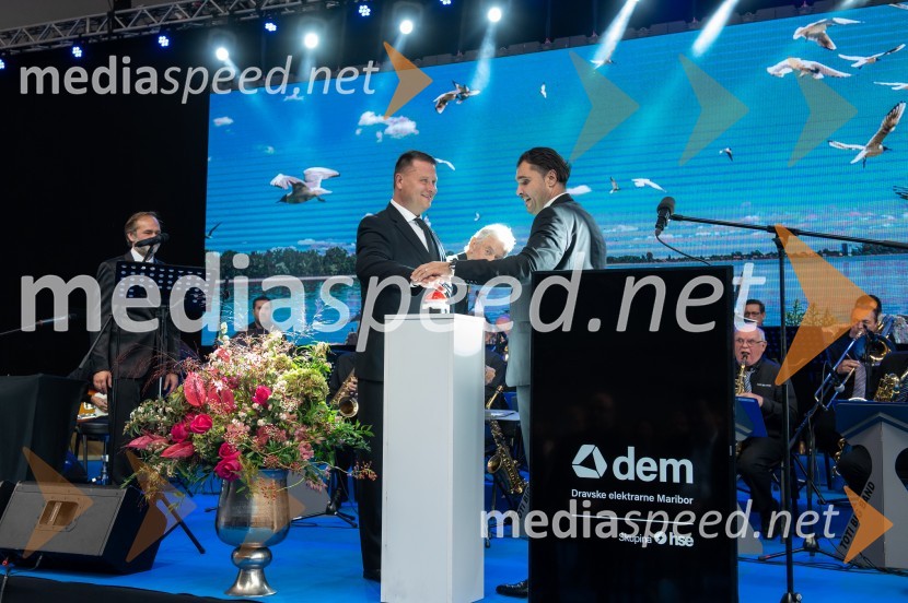 dr. Aleksander Brunčko, generalni direktor, DEM; mag. Damjan Seme, direktor, Dravske elektrarne MariborSlavnostni dogodek ob 70. obletnici družbe Dravske elektrarne Maribor