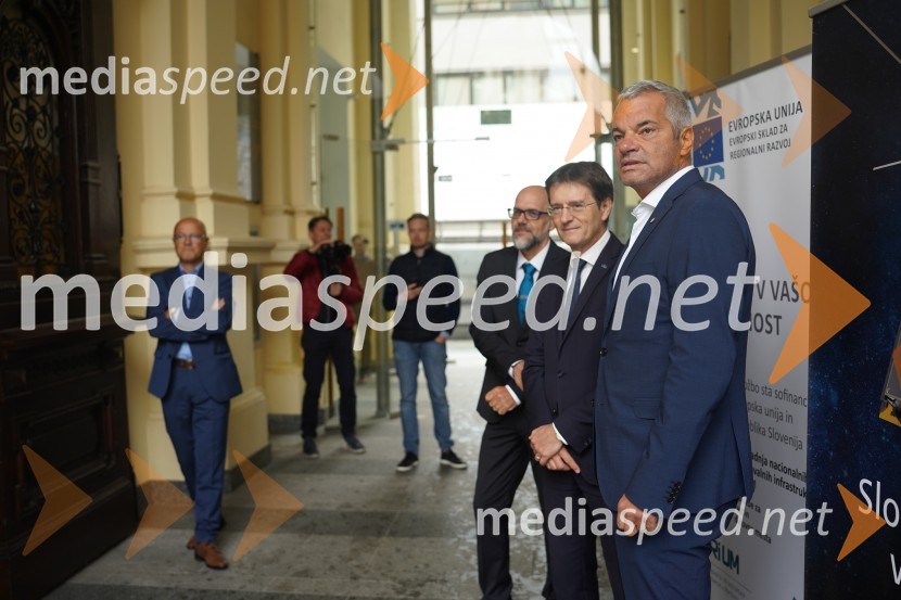  ... ; prof. dr. Zdravko Kačič, rektor Univerze v Mariboru;  Aleksander Saša Arsenovič, župan, Mestna občina MariborObisk evropske komisarke Elise Ferreira na Univerzi v Mariboru