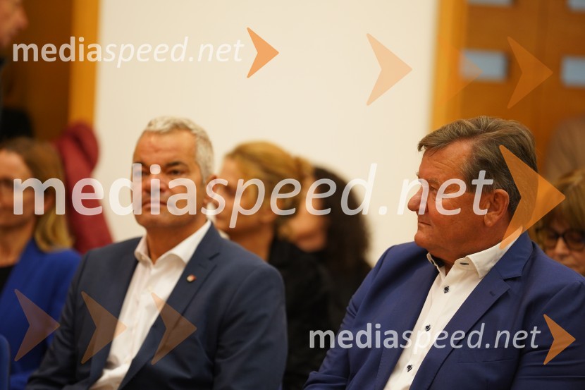  Aleksander Saša Arsenovič, župan, Mestna občina Maribor; dr. Aleksander Jevšek, minister brez rasorja, pristojen za razvoj in evropsko kohezijsko politikoObisk evropske komisarke Elise Ferreira na Univerzi v Mariboru