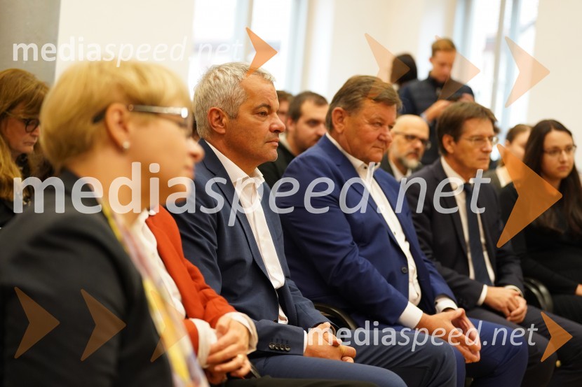  Aleksander Saša Arsenovič, župan, Mestna občina Maribor; dr. Aleksander Jevšek, minister brez rasorja, pristojen za razvoj in evropsko kohezijsko politikoObisk evropske komisarke Elise Ferreira na Univerzi v Mariboru