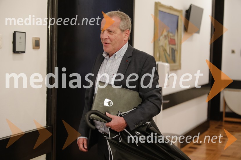 dr. Igor Šoltes, evropski poslanecNadaljevanje (krovnih) pogajanj s sindikati javnega sektorja