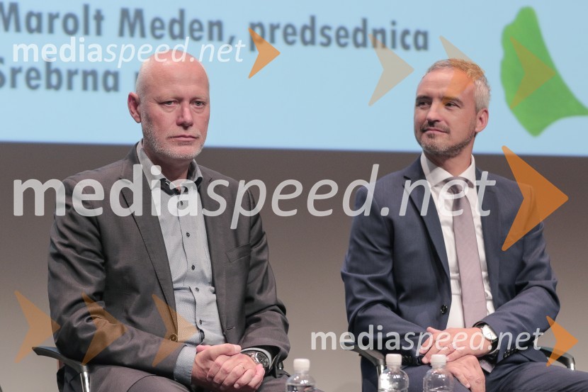 dr. Milan Brglez, nekdanji predsednik Državnega zbora Republike Slovenije, kandidat na predsedniških volitvah 2022;  Janez Cigler Kralj, nekdanji minister za delo, družino, socialne zadeve in enake možnosti, kandidat na predsedniških volitvah 2022Soočenje predsedniških kandidatov v okviru Festivala za tretje življenjsko obdobje