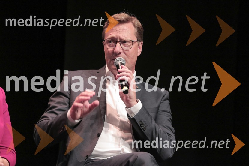 dr. Vladimir Prebilič, poslanec SDS, kandidat na predsedniških volitvah 2022Soočenje predsedniških kandidatov v okviru Festivala za tretje življenjsko obdobje