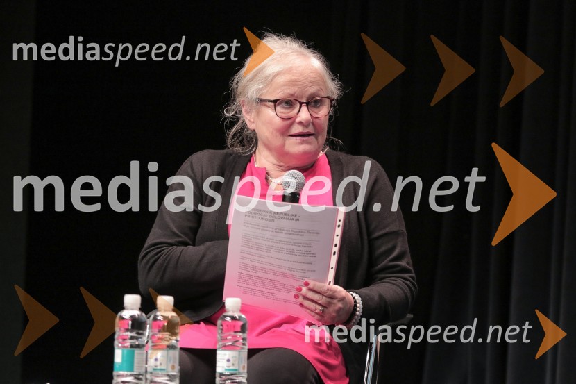  Biserka Marolt Meden, predsednica, društvo Srebrna nitSoočenje predsedniških kandidatov v okviru Festivala za tretje življenjsko obdobje