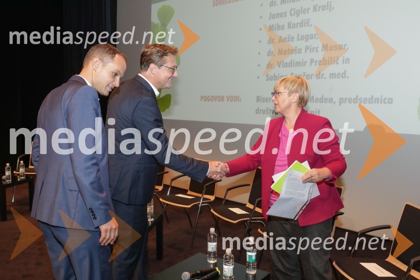  Anže Logar, poslanec SDS, predsednik Ljubljanskega odbora SDS, kandidat na predsedniških volitvah 2022; dr. Vladimir Prebilič, poslanec SDS, kandidat na predsedniških volitvah 2022;  Nataša Pirc Musar, partnerica, direktorica in odvetnica, Pirc Musar odvetniška družba, kandidatka na predsedniških volitvah 2022Soočenje predsedniških kandidatov v okviru Festivala za tretje življenjsko obdobje